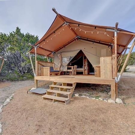 12 Fires Luxury Glamping With Heating #3 Johnson City Exterior foto